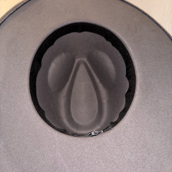 Lulus Grey Round Brimmed Hat. Never worn. - Picture 5 of 7